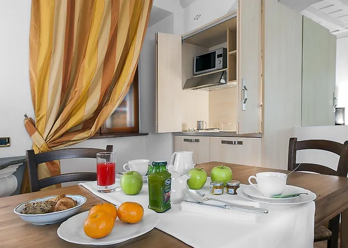 בית הארחה Sole Al Pantheon Suites