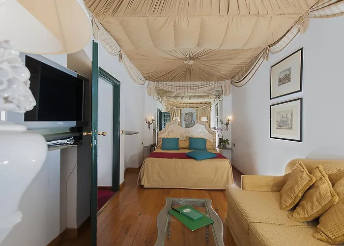Sole Al Pantheon Suites בית הארחה רומא