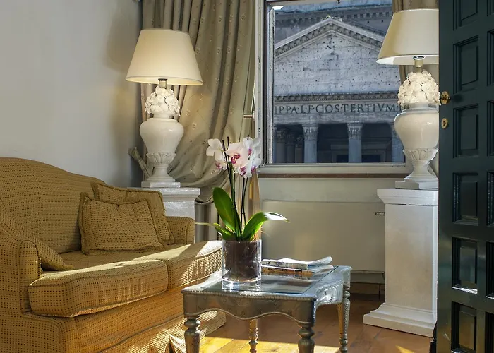 בית הארחה Sole Al Pantheon Suites