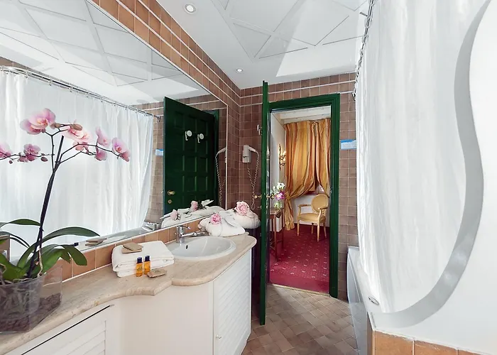 Sole Al Pantheon Suites * רומא