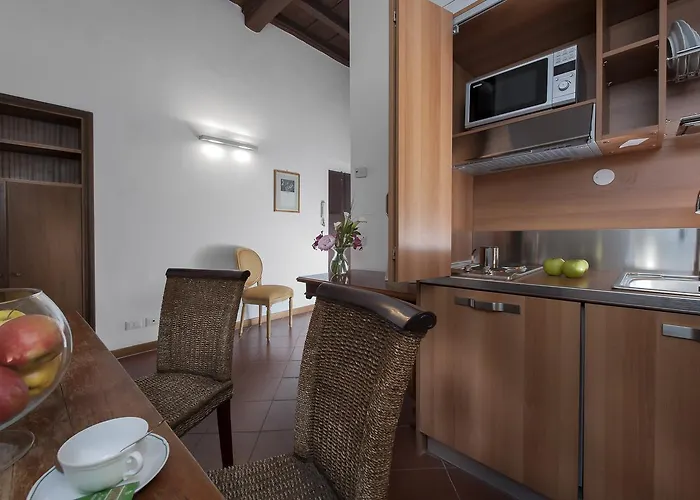 Sole Al Pantheon Suites בית הארחה רומא